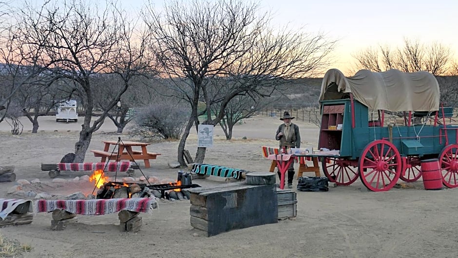 Tombstone Monument Guest Ranch