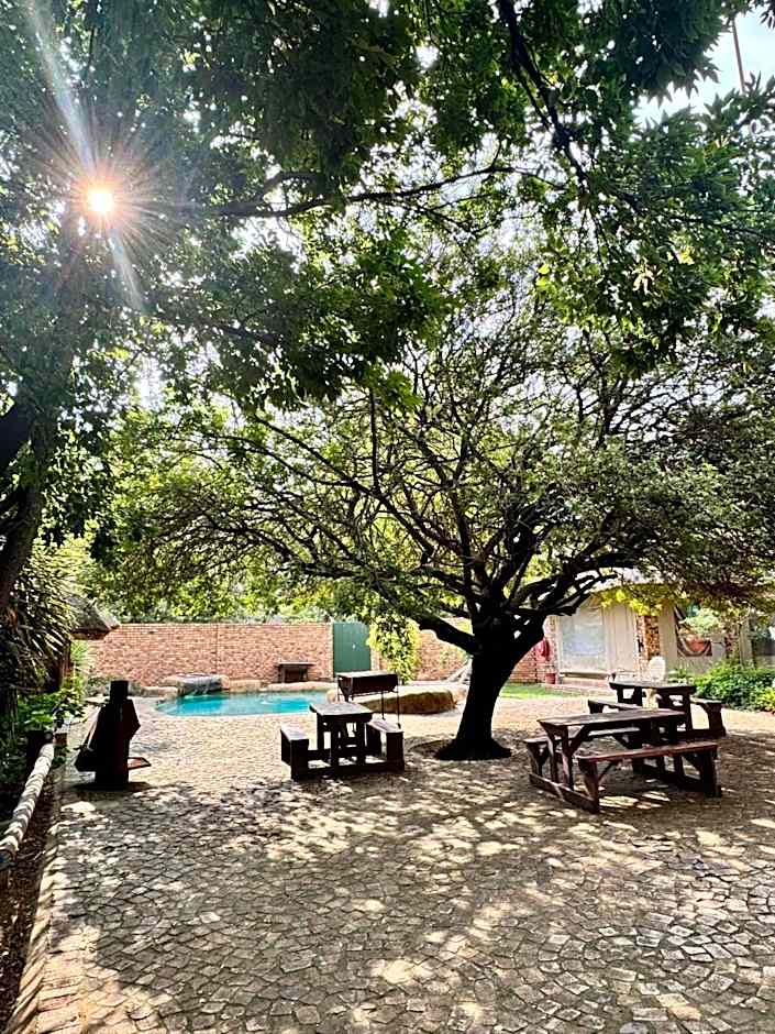 Khaya Africa Guesthouse