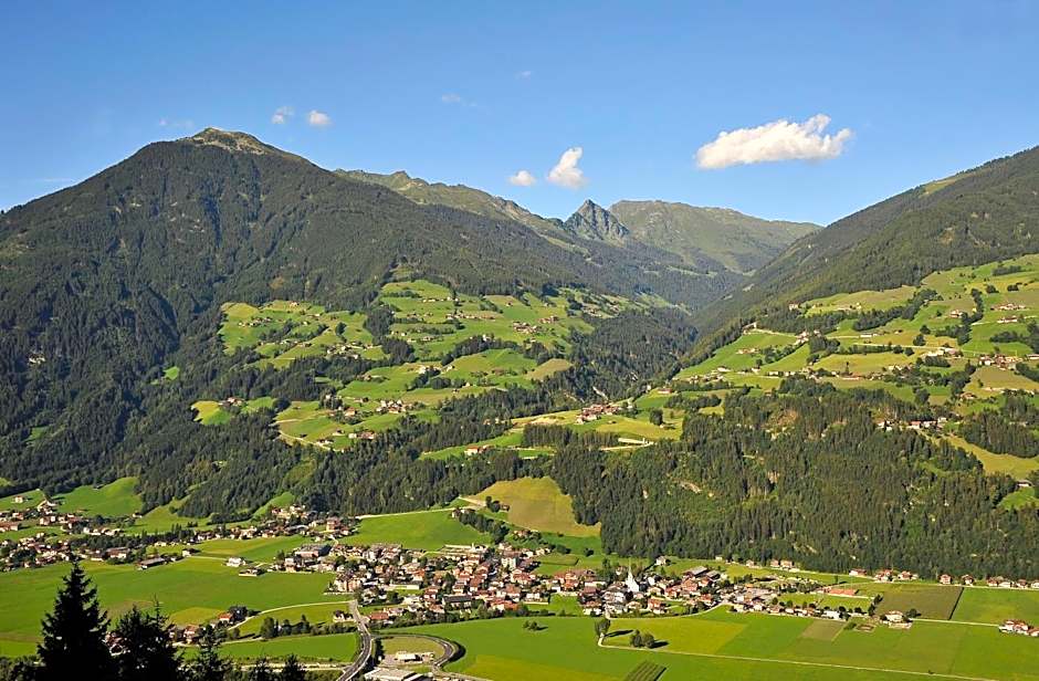 Hotel Riedl im Zillertal