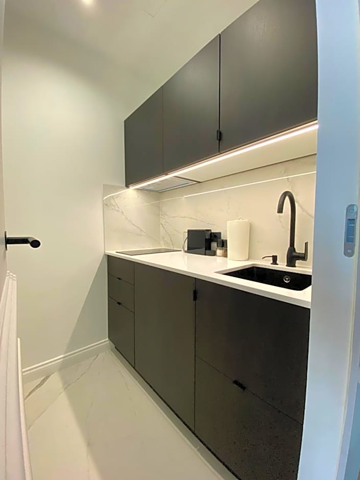 Fingerprint Luxury Apartments