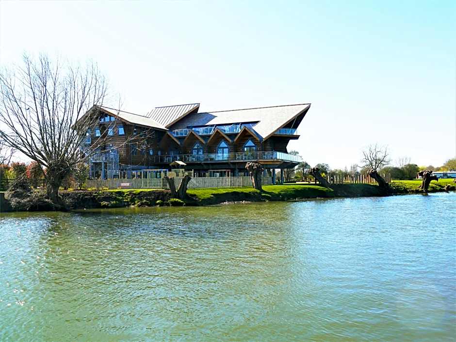 Bend in the River Lodge