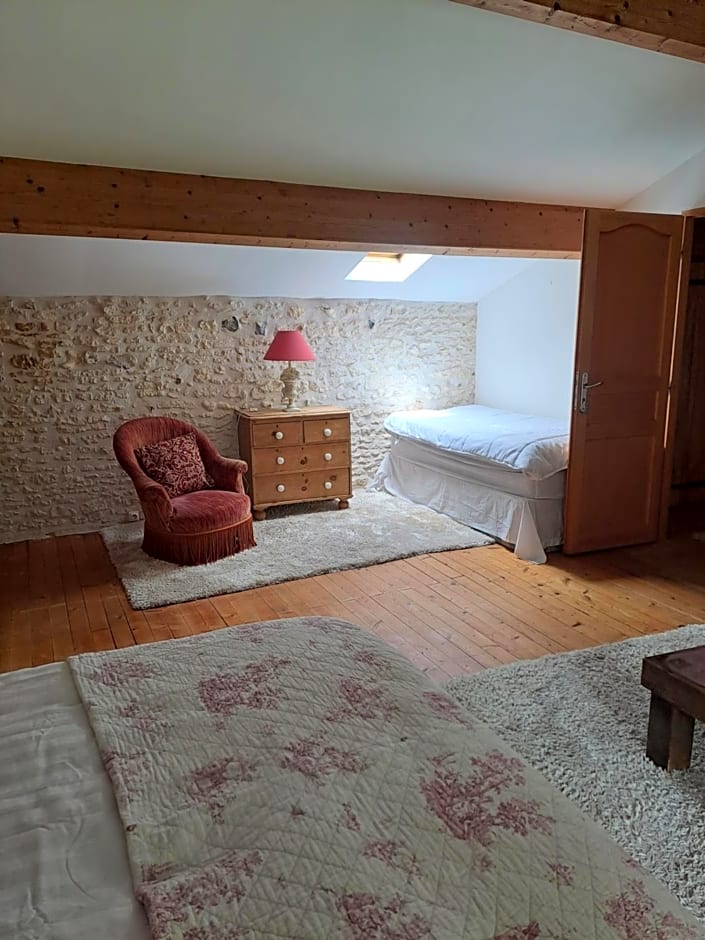 Gite du Calme 3 Star Bed & Breakfast Cognac