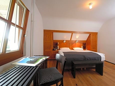 Deluxe Double Room with Bath