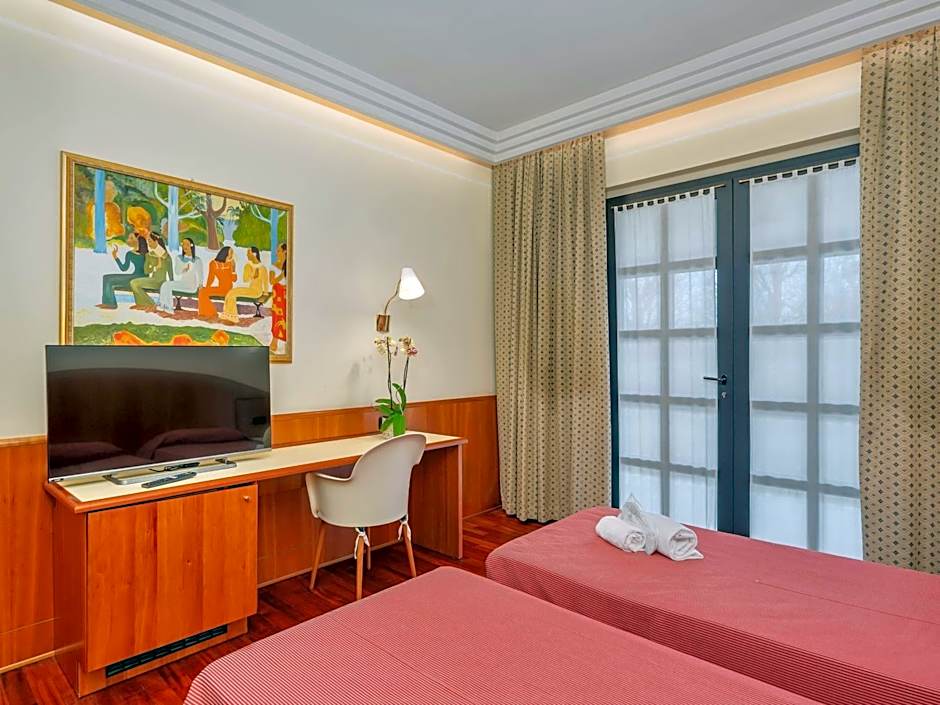 Hotel Prestige