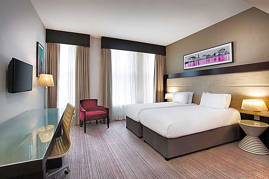 Leonardo Hotel Cardiff