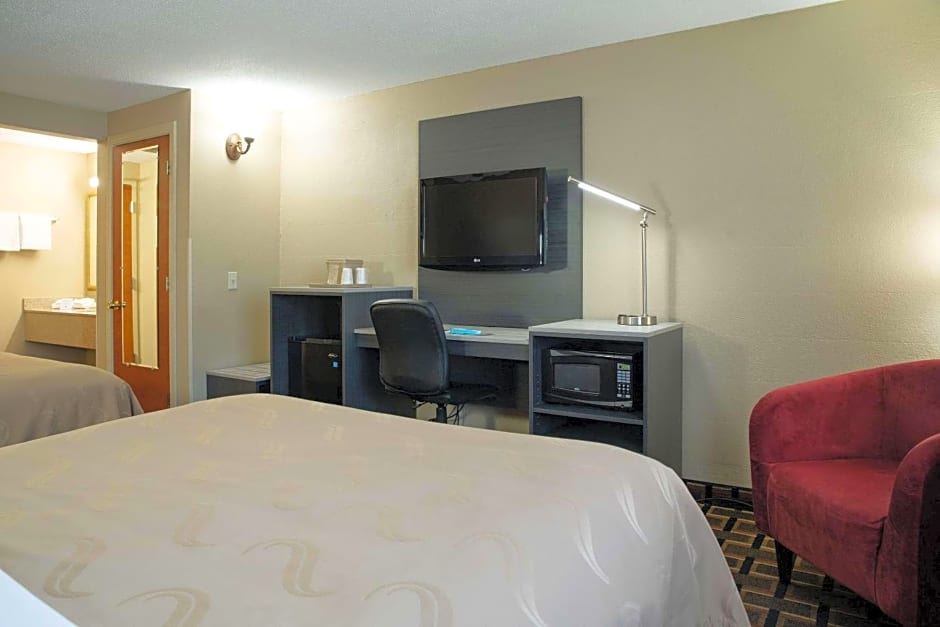 Quality Inn Raynham - Taunton