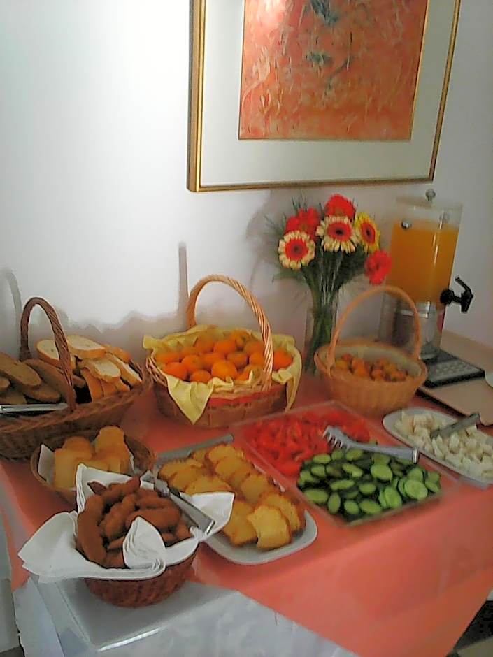 Kalydna Island Hotel