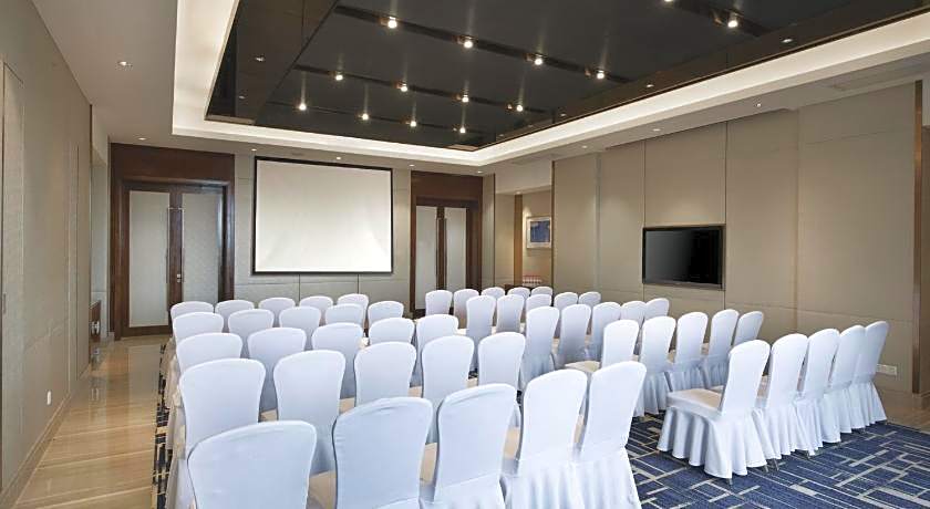 Crowne Plaza Nanchang Riverside By IHG