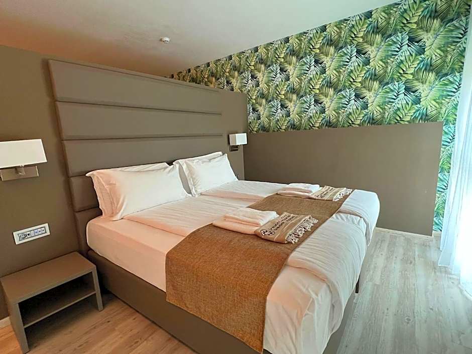 International Beach Hotel
