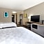 Holiday Inn Grand Rapids - South