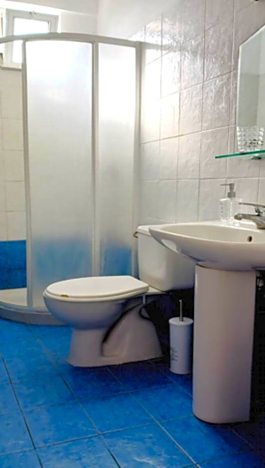 JP Pool & Apartments