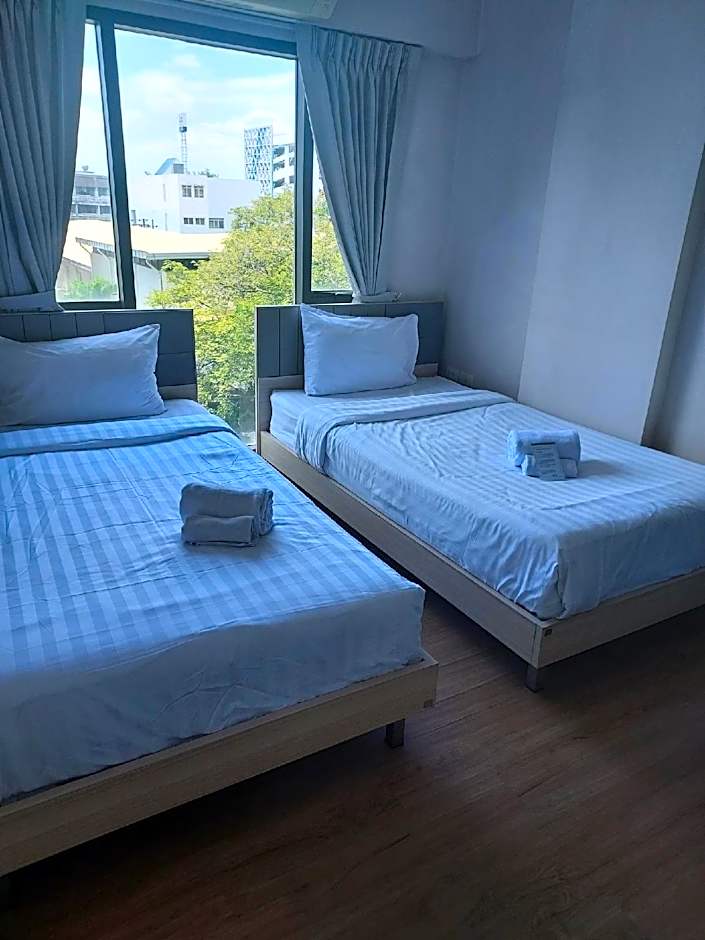 Photo 1 of 3 of Deluxe 2 Beds