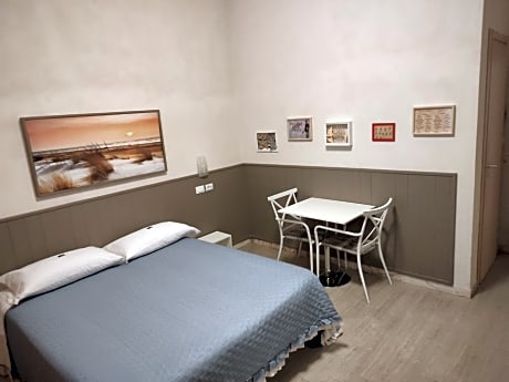 Large Double Room with Garden View