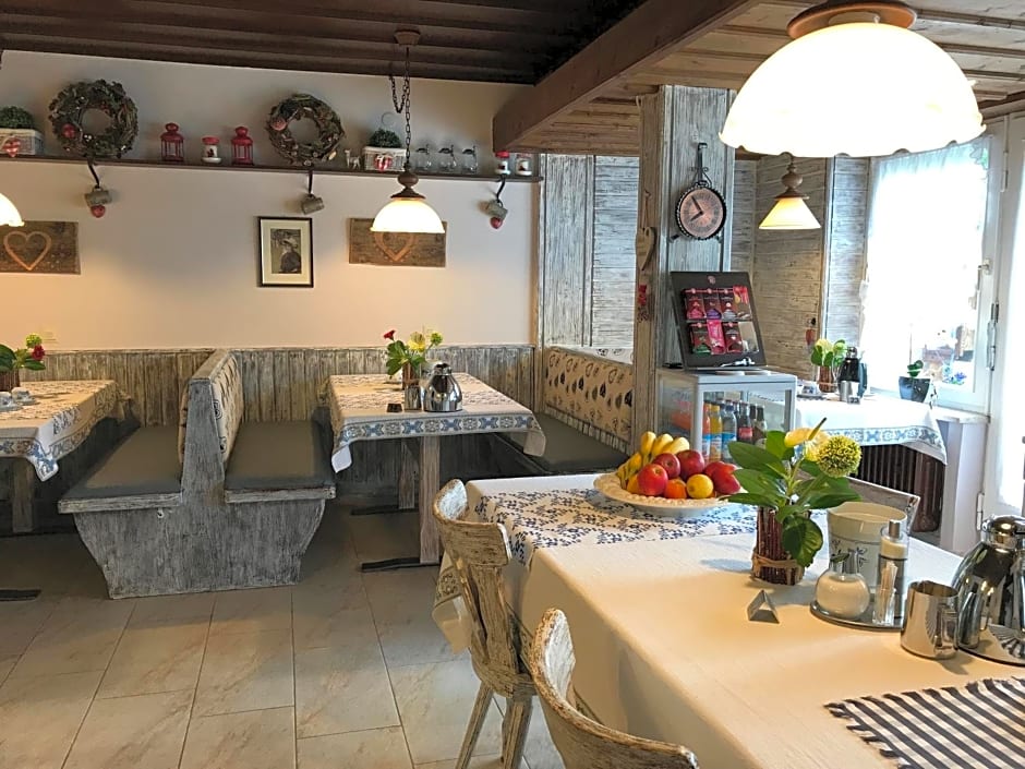 Hotel Garni Haus Alpine - Chiemgau Karte inkl