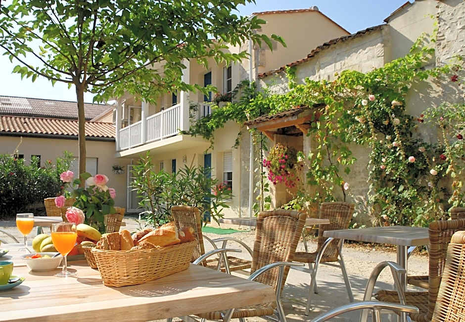 Cit'Hotel Le Cheval Blanc Cognac Centre