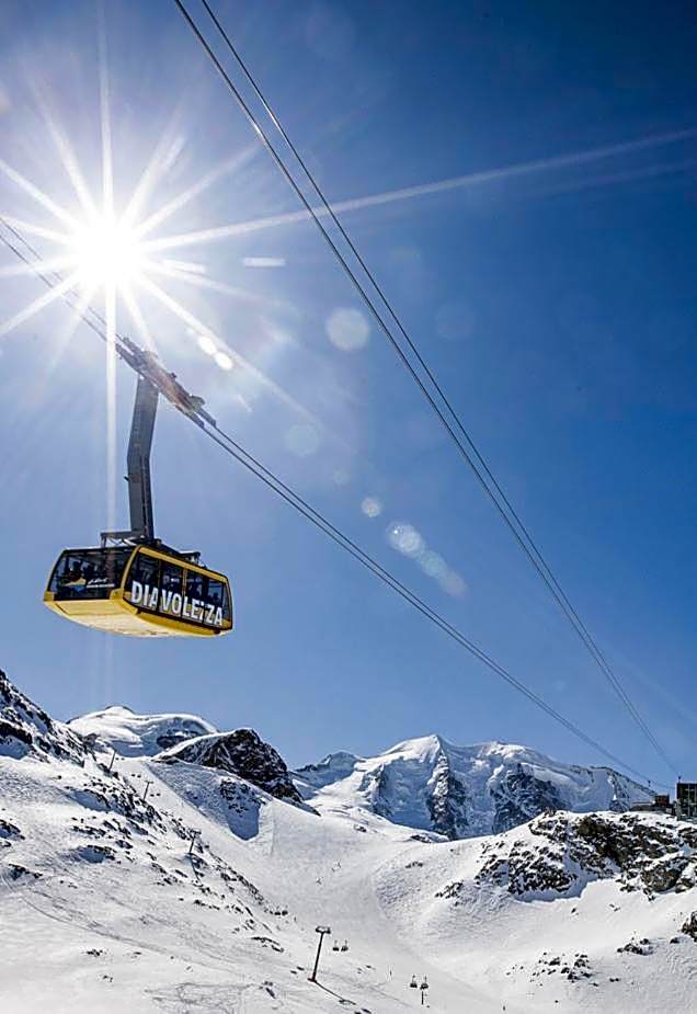 Schloss Hotel & Spa Pontresina