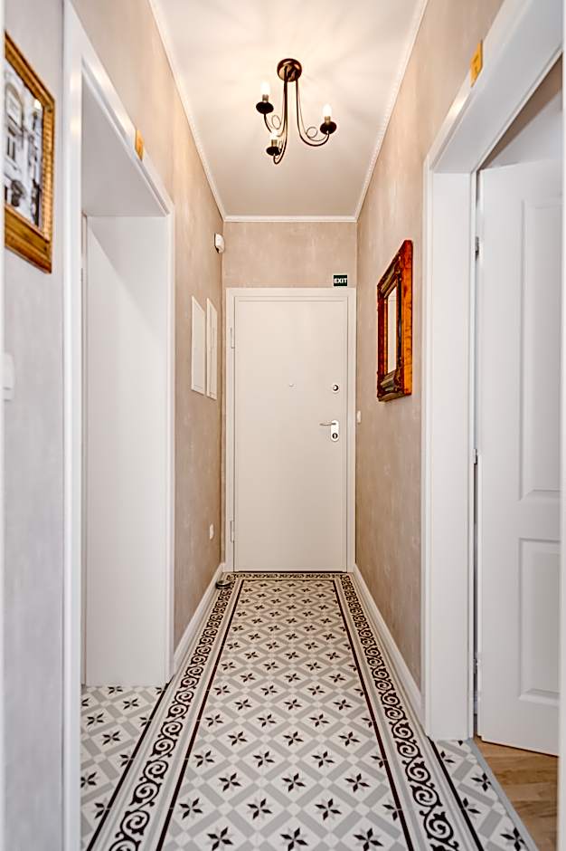 Le Monde Luxury Accommodation