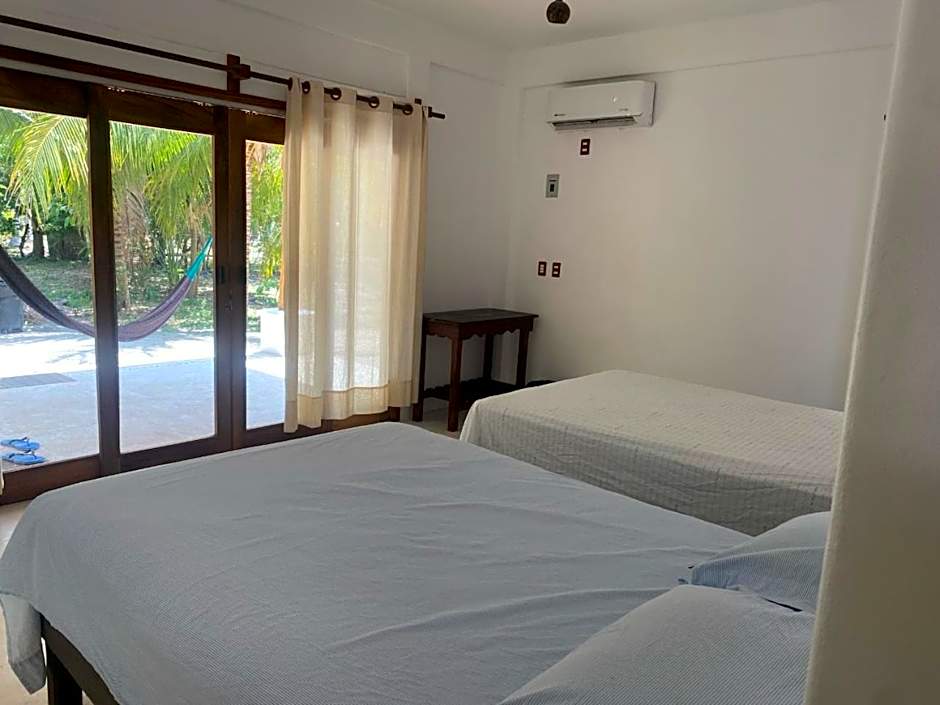 Cabañas las Palmas Chacahua