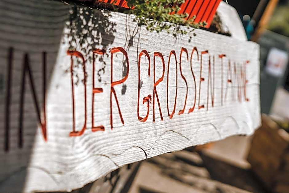 Zur grossen Tanne