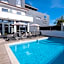 Villa Caparica Hostel
