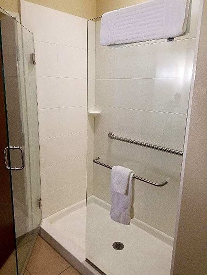 Comfort Inn & Suites West - Medical Center