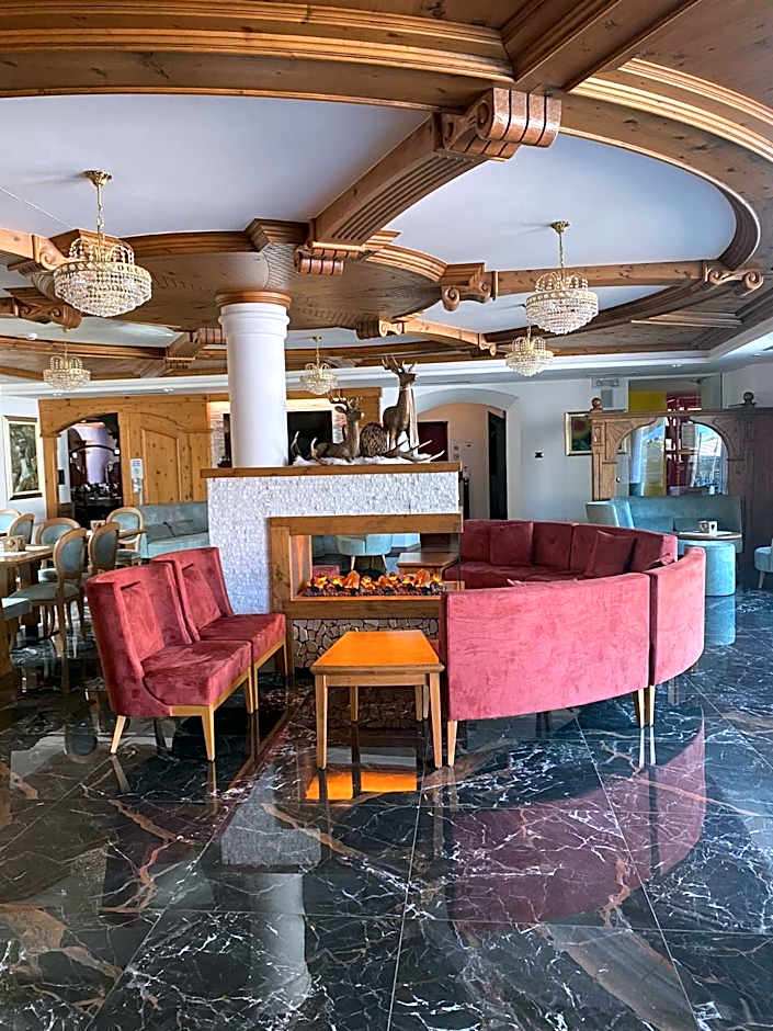 Family Hotel La Perla