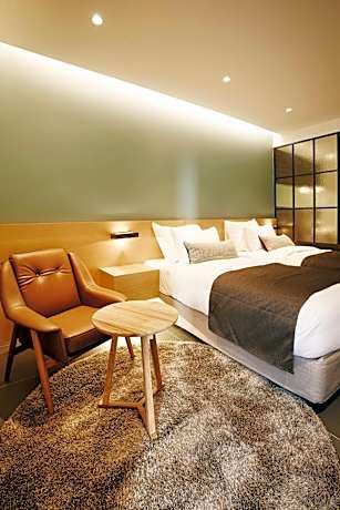 Superior Twin Room with Shower