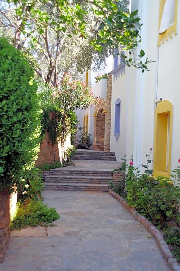 Omar Hotel & Suites