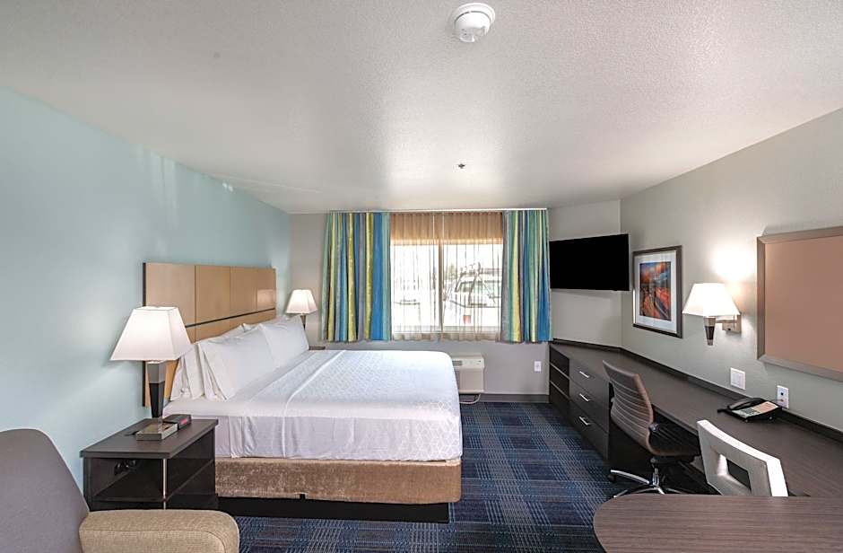 Candlewood Suites Ontario Convention Center