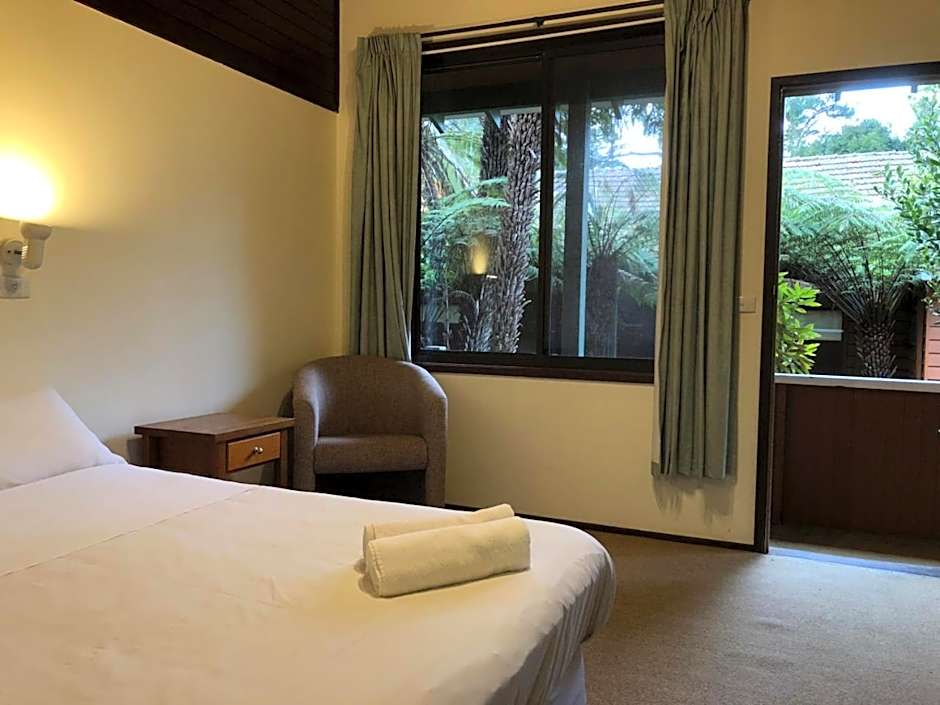 Green Gables Motel in Warburton