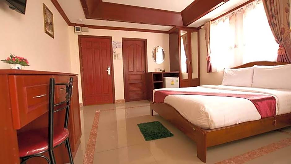 Bluebird Inn Pattaya