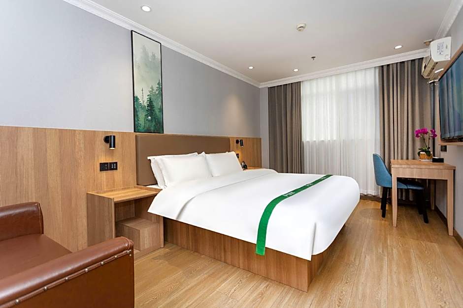 GreenTree Inn Taizhou Taidong Railway Station Business Hotel
