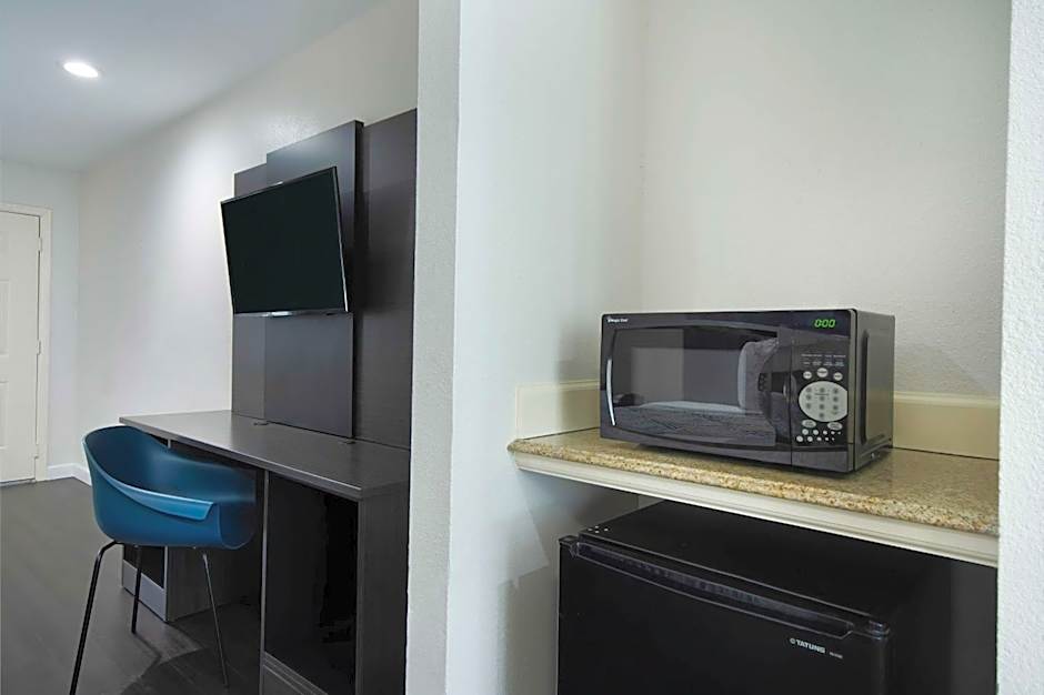 Motel 6 Houston, TX - I-10 West