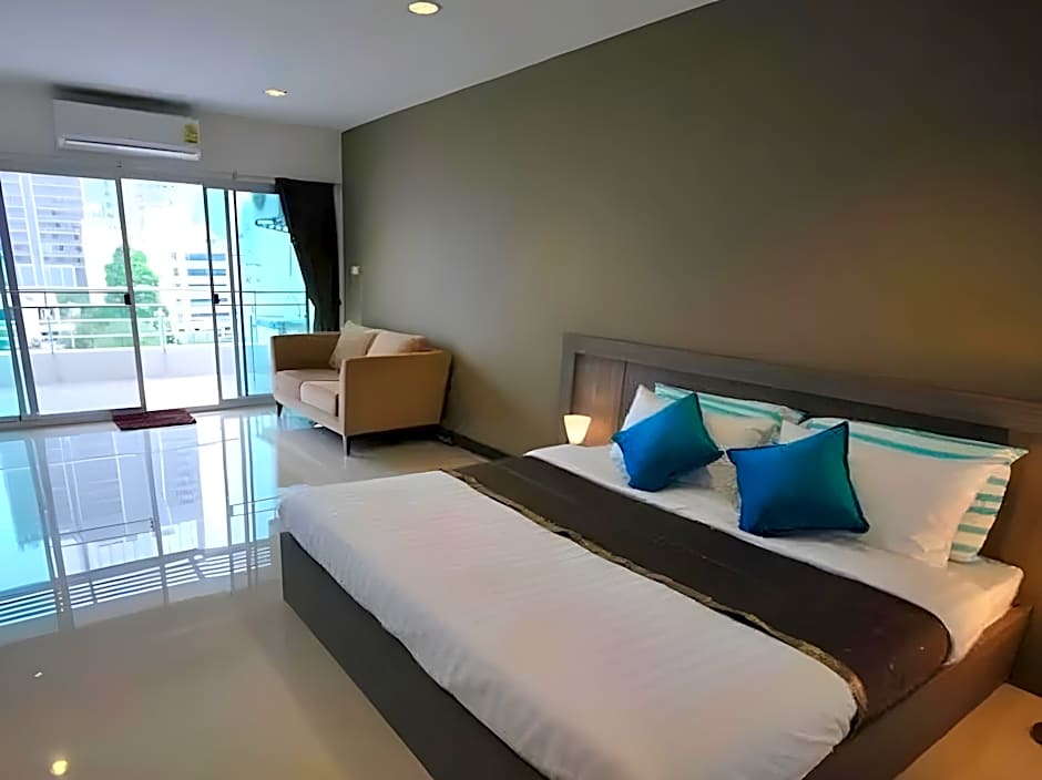 Canaries @38 Hotel by Baan Mina