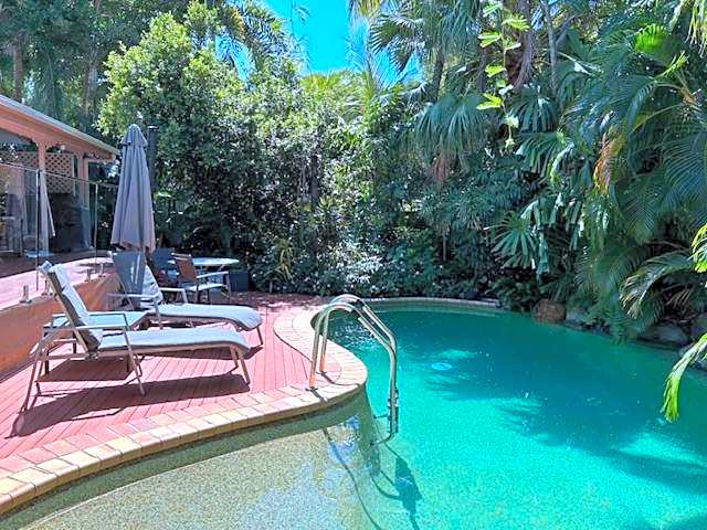 South Pacific Bed & Breakfast