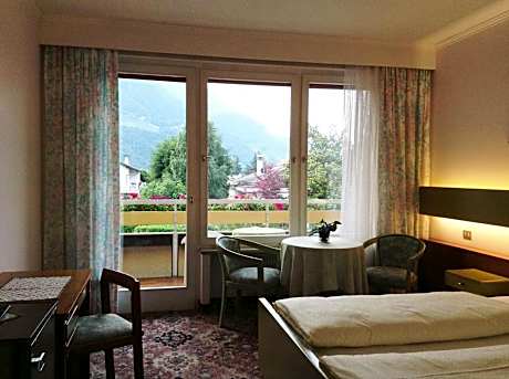 Double Room with View