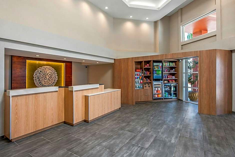 Fairfield Inn & Suites by Marriott San Jose Airport