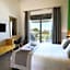 Botanica Luxury Suites