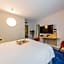 Mercure Paris Massy Gare TGV