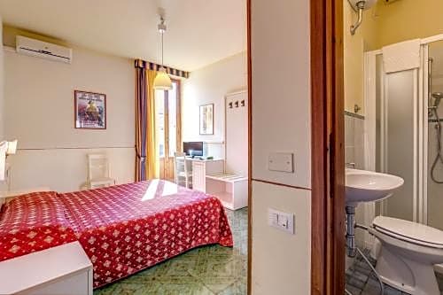 Hotel Marine
