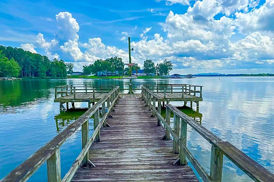 Weiss Lake Motel By OYO Cedar Bluff