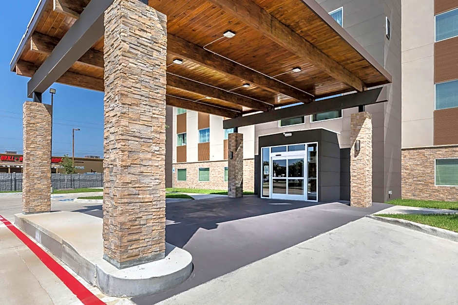 Ramada by Wyndham Houston Westchase