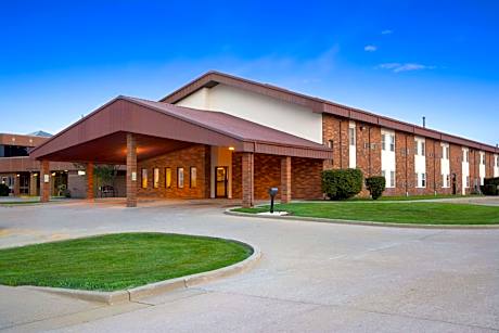 Super 8 by Wyndham Tuscola