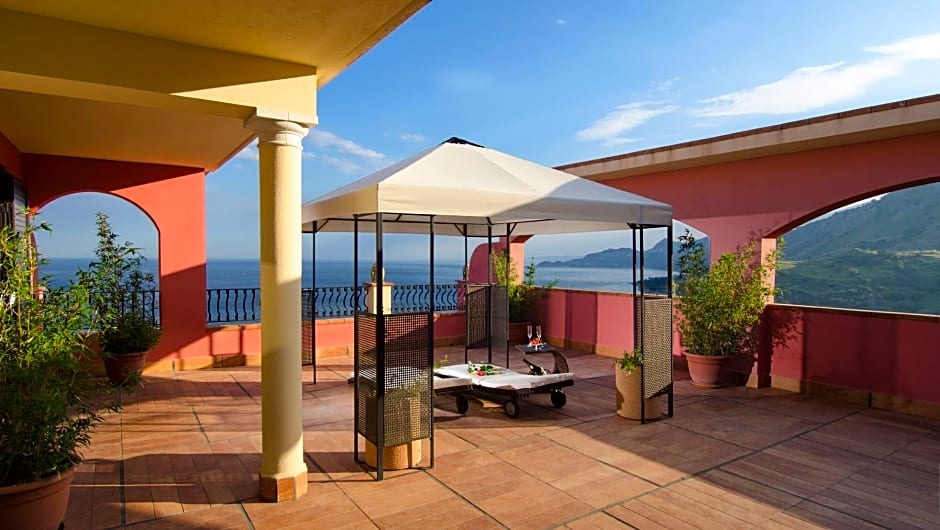 Baia Taormina Hotel