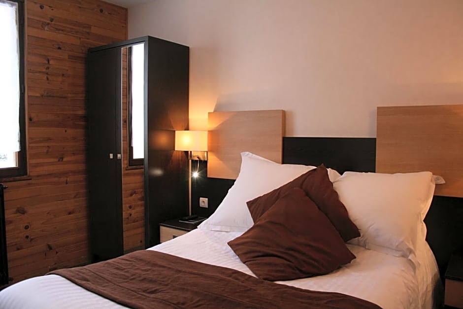 Auberge de la Petite Ferme, Super-Besse Est, The Originals Relais