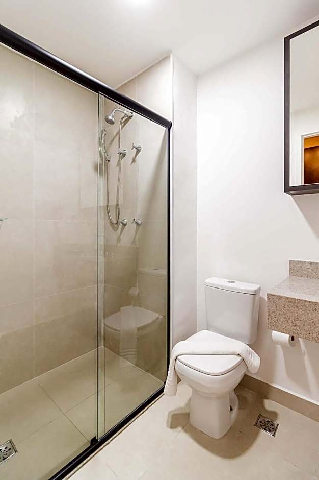 BHomy Brooklin - 300m a pé do metrô LAC210