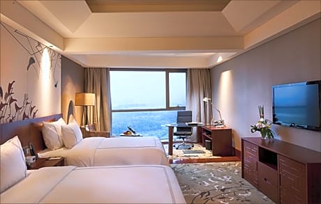 Executive Twin Room with Lake View