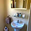 Oak Tree Lodge