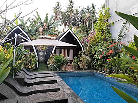 Bungalow 1 Large Double Bed