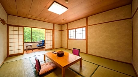 Yufu Japanese Style Room with Open-Air Bath